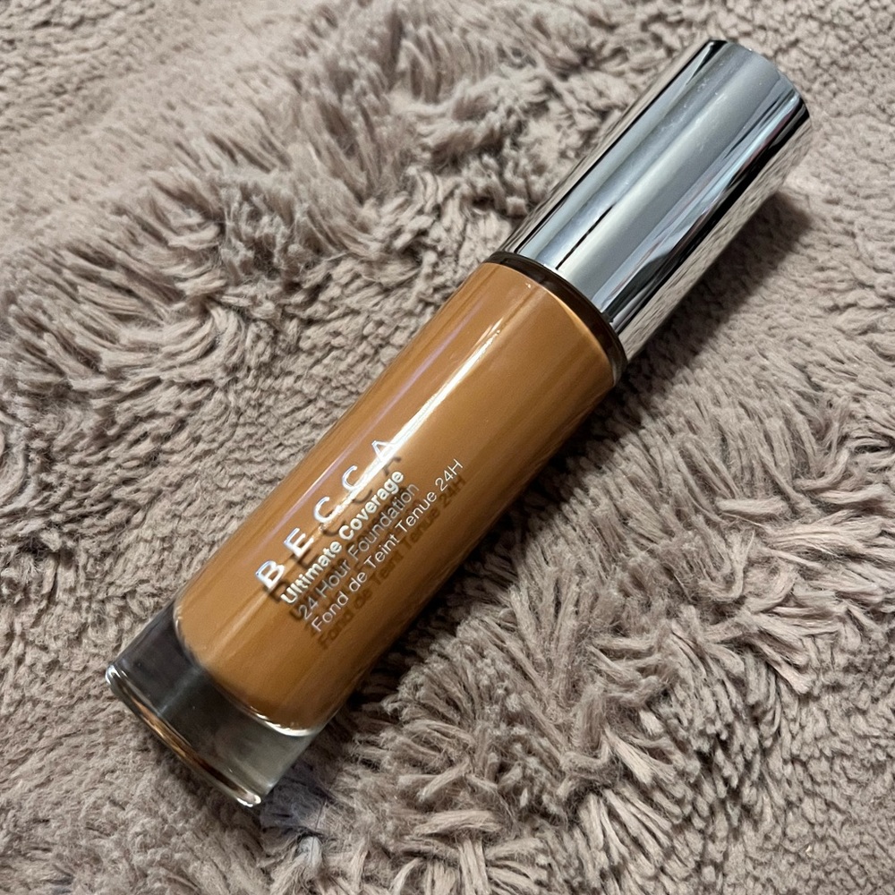 Becca ultimate coverage foundation